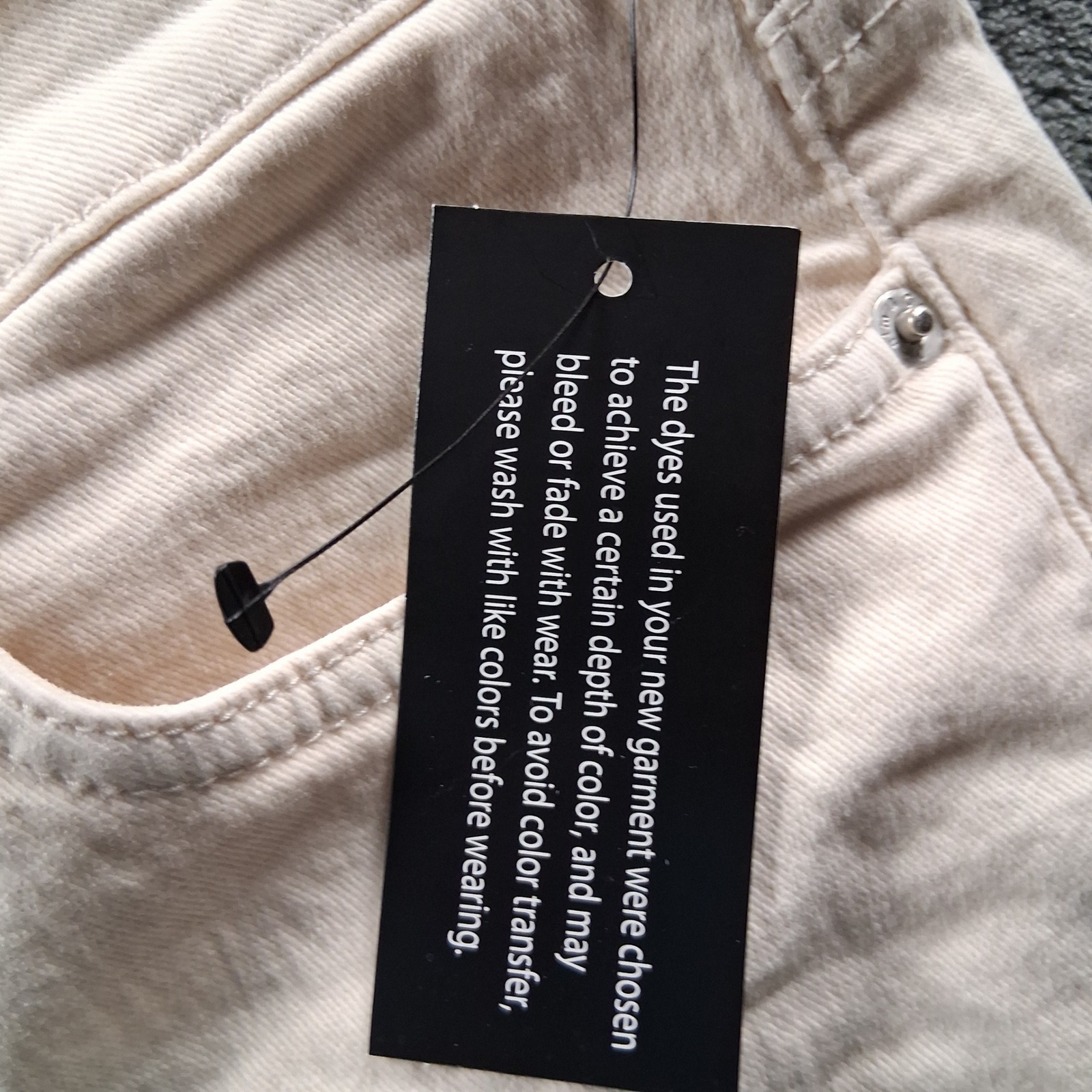 Nwt Denim & Co Straight Leg Jeans Womens 16 Cream Off-White Mid Rise Twill Denim — image 4 of 8